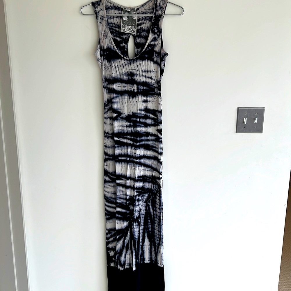 Young Fabulous & Broke YFB Black Tie Dye Cutout Back Maxi Dress Sz S